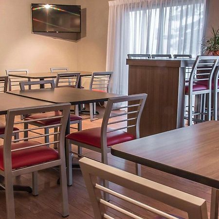 ת'אנדר ביי Comfort Inn מראה חיצוני תמונה