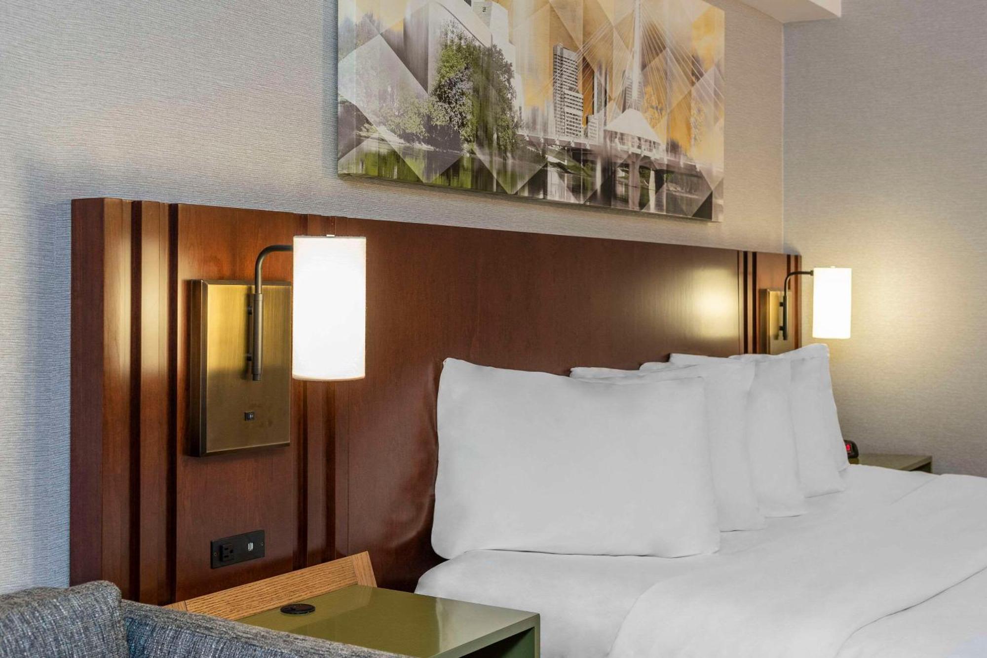 ת'אנדר ביי Comfort Inn מראה חיצוני תמונה
