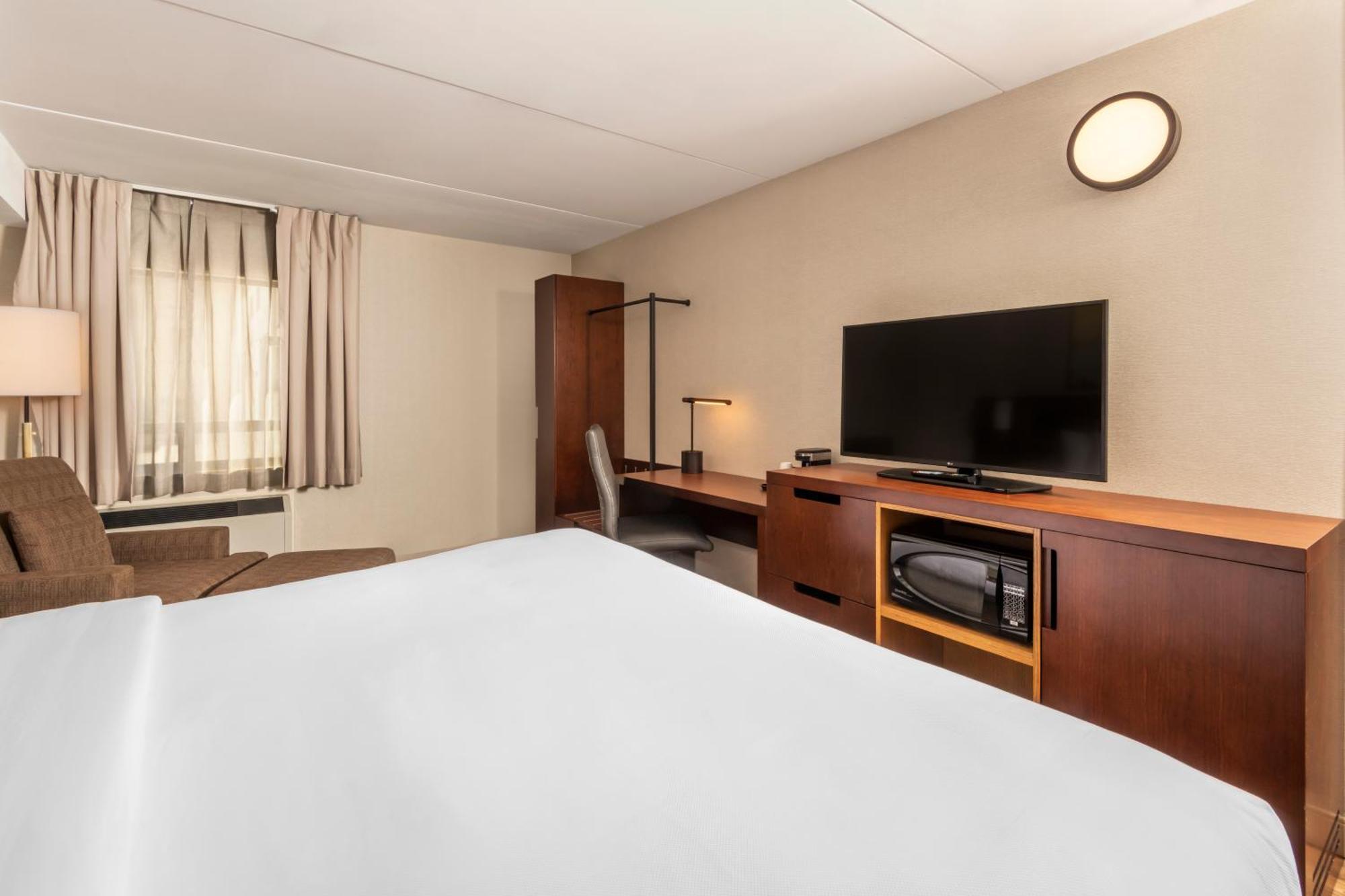 ת'אנדר ביי Comfort Inn מראה חיצוני תמונה
