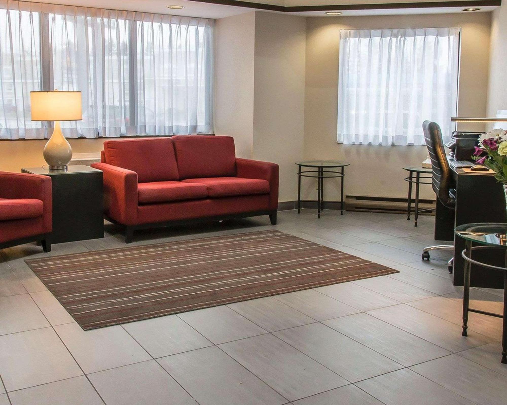 ת'אנדר ביי Comfort Inn מראה חיצוני תמונה